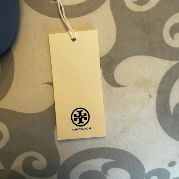 Tory Burch Navy Crossbody Bag with Gold Chain - Picture 5 of 6